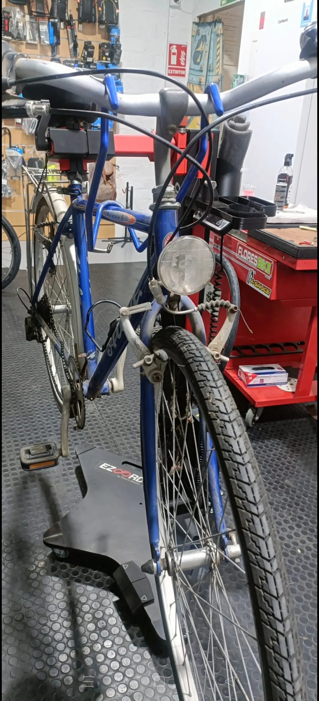 Cómo reparar un pinchazo paso a paso